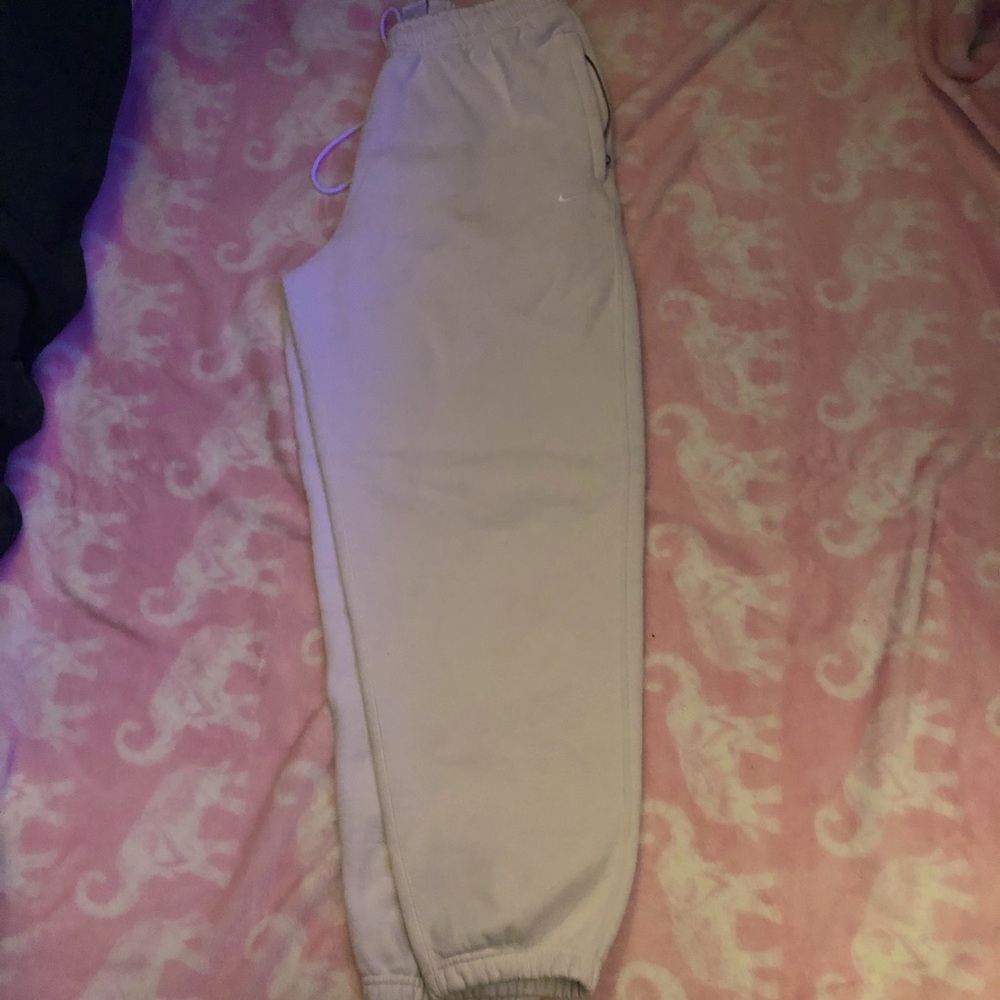 Nike Solo swoosh sweatpants men’s size medium